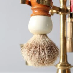 Unknown Consigned, Antique Shaving Kit And Mirror Stand -Laural Home Shop 33c1102e0e3dd73d 3461 w800 h800 b0 p0