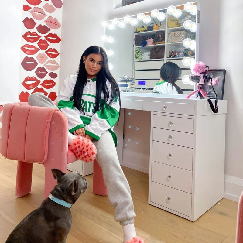 Impressions Vanity Company Hollywood Glow Lite Pro Vanity Mirror, Pro Black, Clear Bulbs, Non-Bluetooth 5 Impressions Vanity Company Hollywood Glow Lite Pro Vanity Mirror, Pro Black, Clear Bulbs, Non-Bluetooth - Image 3