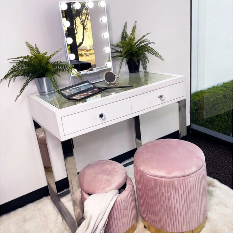 Impressions Vanity Company Hollywood Tri-Tone XL Makeup Mirror, White 9 Impressions Vanity Company Hollywood Tri-Tone XL Makeup Mirror, White - Image 7