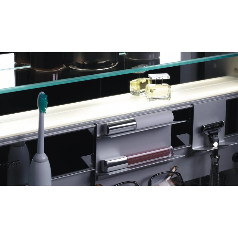 Robern M Series Cabinet 24"x40"x4" Flat Top Polished Edge Right Hinge 6 Robern M Series Cabinet 24"x40"x4" Flat Top Polished Edge Right Hinge - Image 4